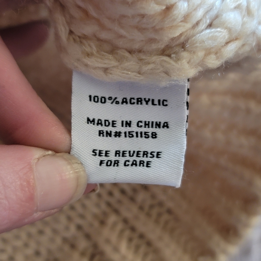 EUC 525 America Cozy Cream Cable Knit Cardigan - Picture 8 of 8
